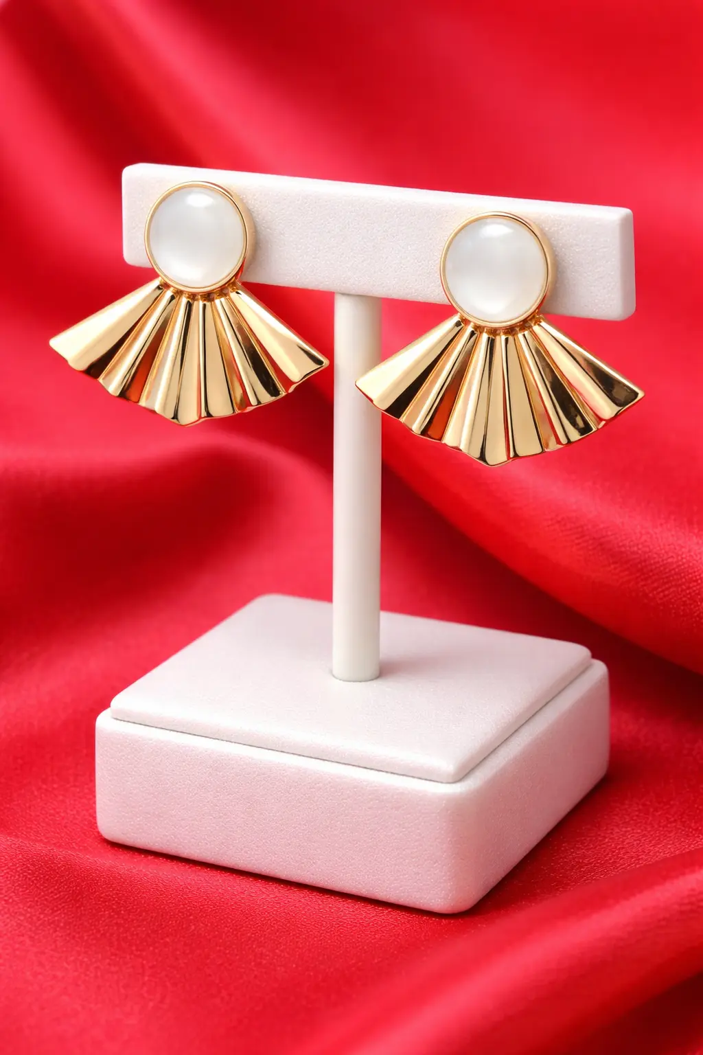 Gold Plated FanFlare Drop Earrings – Geometric Sunburst Statement Jewelry